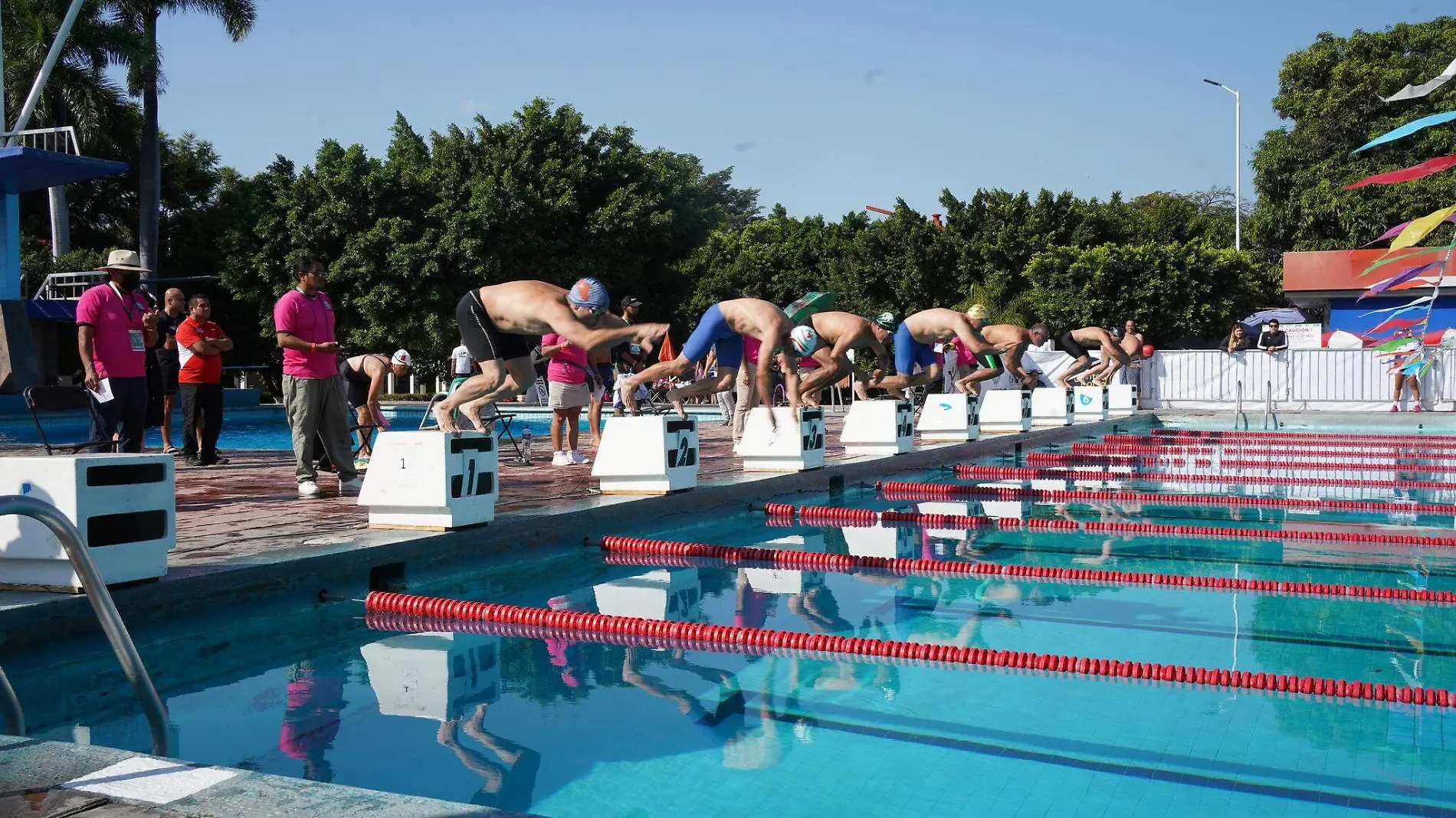 natación-cortesía indet